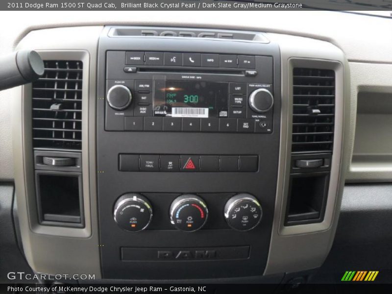 Brilliant Black Crystal Pearl / Dark Slate Gray/Medium Graystone 2011 Dodge Ram 1500 ST Quad Cab