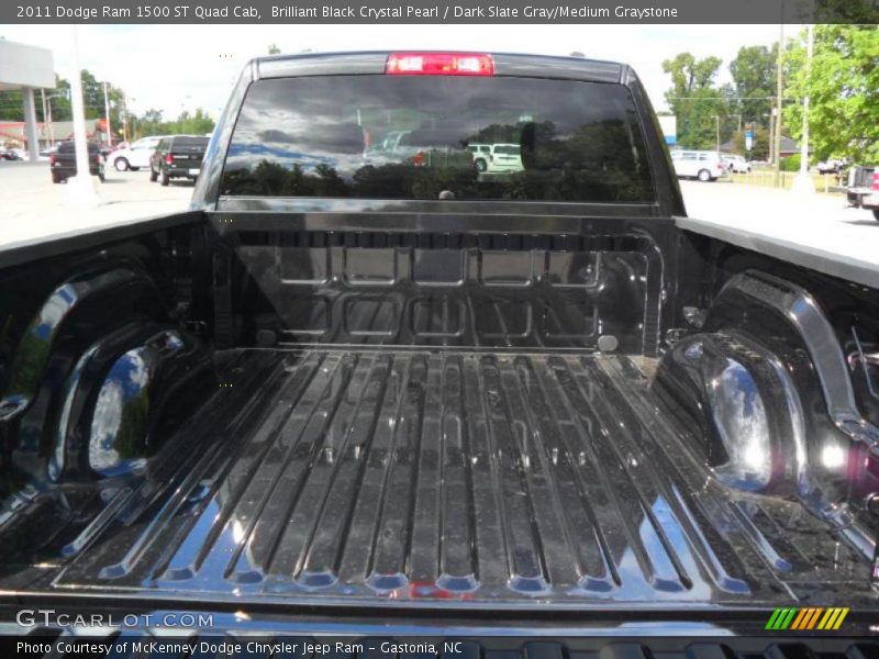 Brilliant Black Crystal Pearl / Dark Slate Gray/Medium Graystone 2011 Dodge Ram 1500 ST Quad Cab
