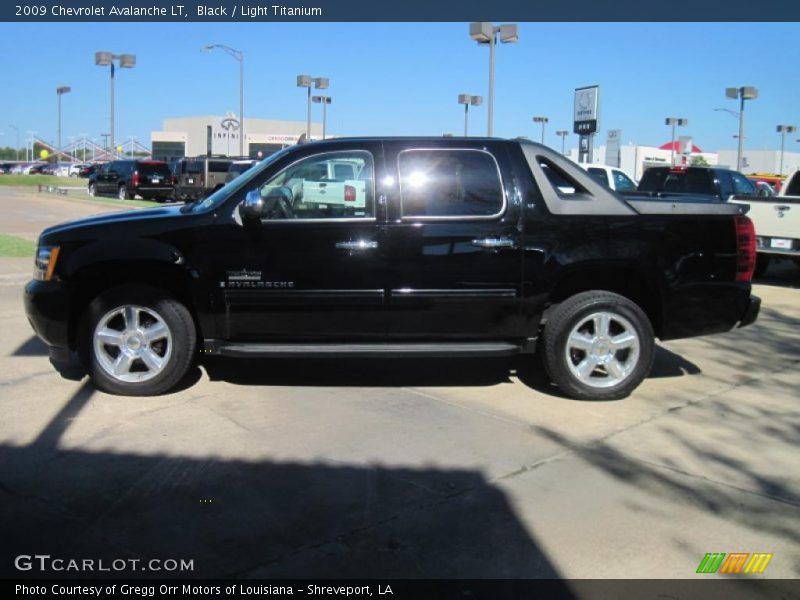 Black / Light Titanium 2009 Chevrolet Avalanche LT