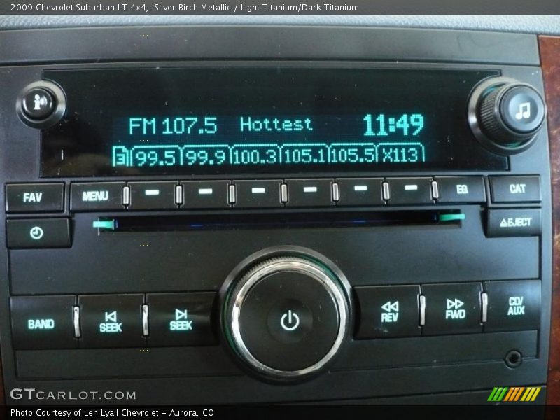 Silver Birch Metallic / Light Titanium/Dark Titanium 2009 Chevrolet Suburban LT 4x4