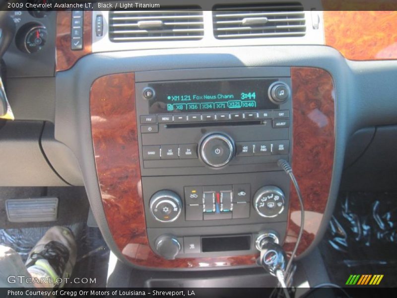 Black / Light Titanium 2009 Chevrolet Avalanche LT