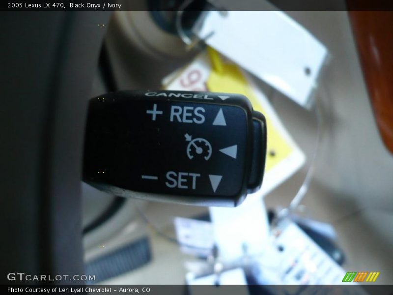 Black Onyx / Ivory 2005 Lexus LX 470