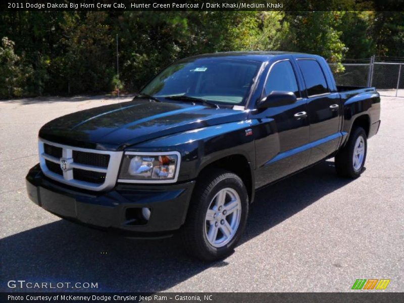 Hunter Green Pearlcoat / Dark Khaki/Medium Khaki 2011 Dodge Dakota Big Horn Crew Cab