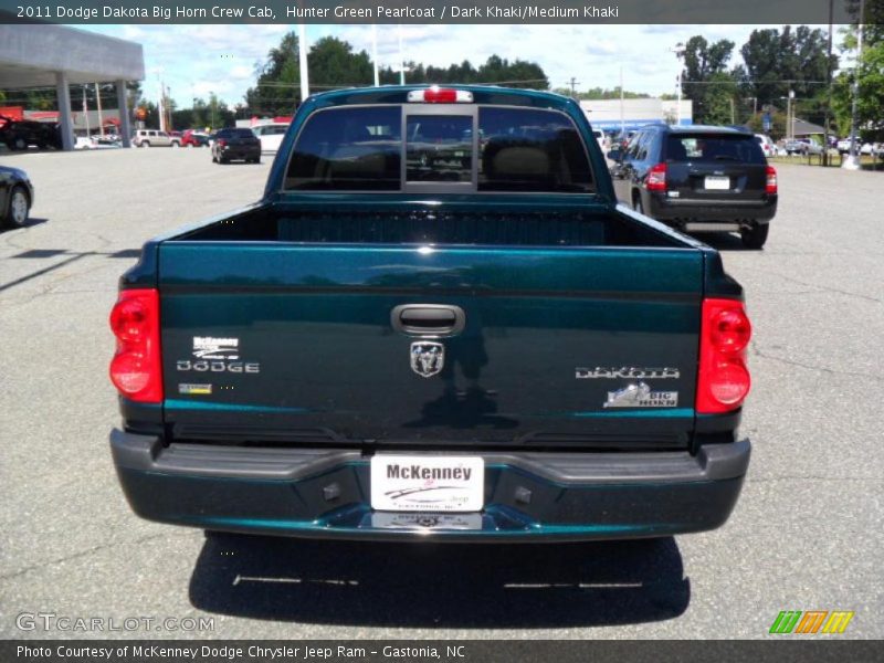 Hunter Green Pearlcoat / Dark Khaki/Medium Khaki 2011 Dodge Dakota Big Horn Crew Cab