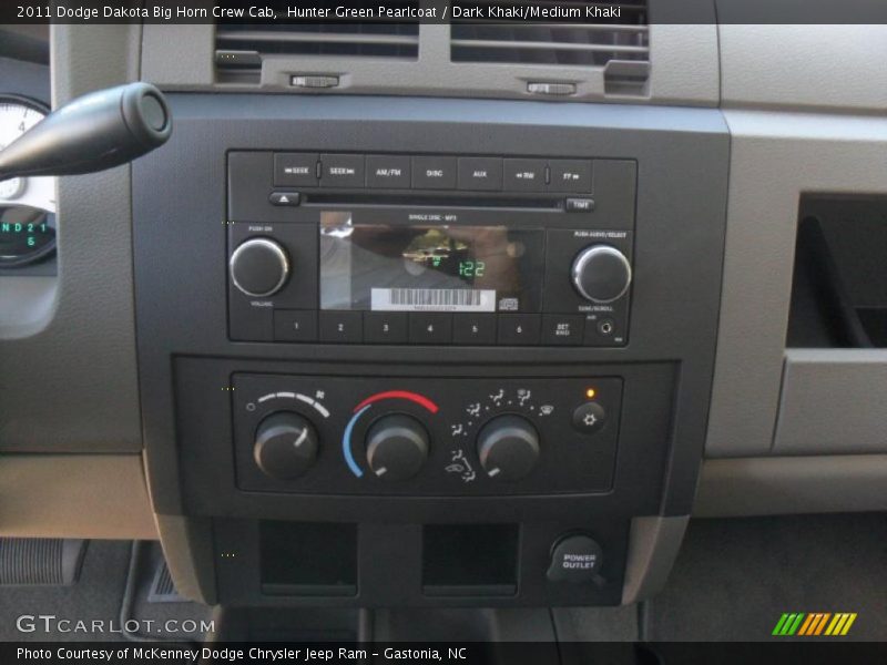 Hunter Green Pearlcoat / Dark Khaki/Medium Khaki 2011 Dodge Dakota Big Horn Crew Cab
