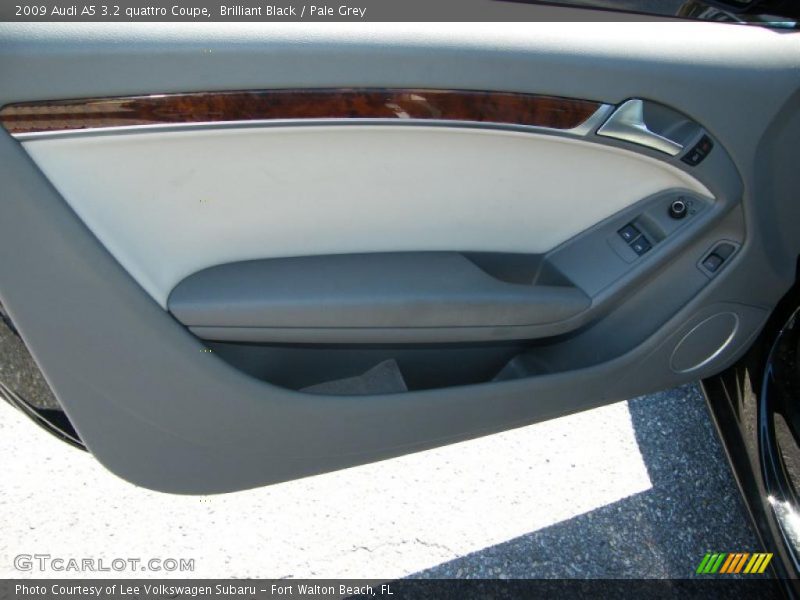 Brilliant Black / Pale Grey 2009 Audi A5 3.2 quattro Coupe