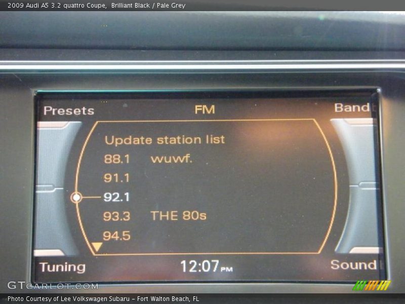 Brilliant Black / Pale Grey 2009 Audi A5 3.2 quattro Coupe