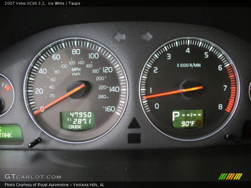 Ice White / Taupe 2007 Volvo XC90 3.2