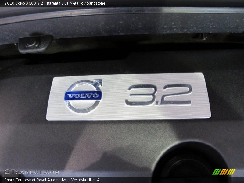 Barents Blue Metallic / Sandstone 2010 Volvo XC60 3.2