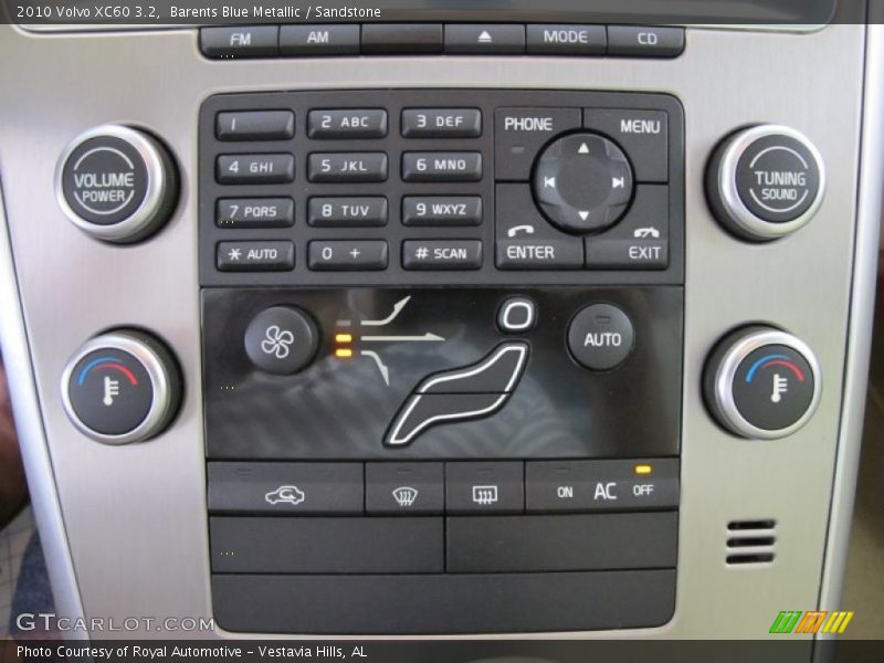 Barents Blue Metallic / Sandstone 2010 Volvo XC60 3.2