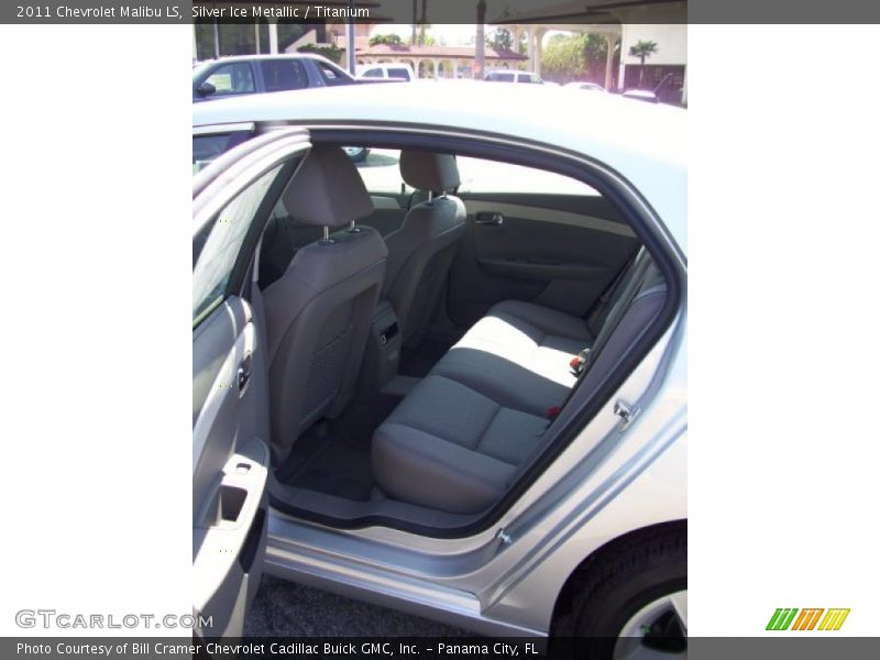 Silver Ice Metallic / Titanium 2011 Chevrolet Malibu LS