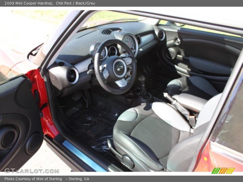 Chili Red / Black/Grey 2009 Mini Cooper Hardtop