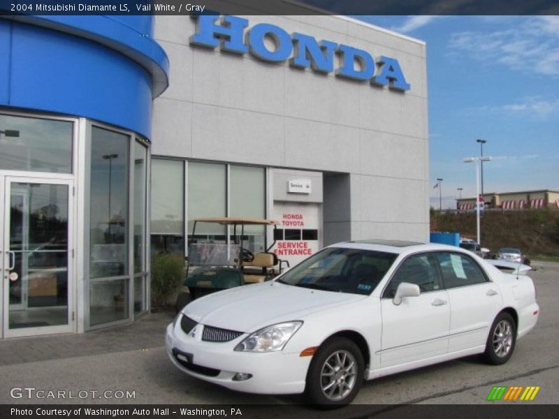 Vail White / Gray 2004 Mitsubishi Diamante LS