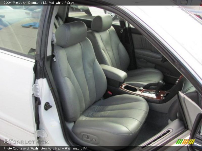 Vail White / Gray 2004 Mitsubishi Diamante LS