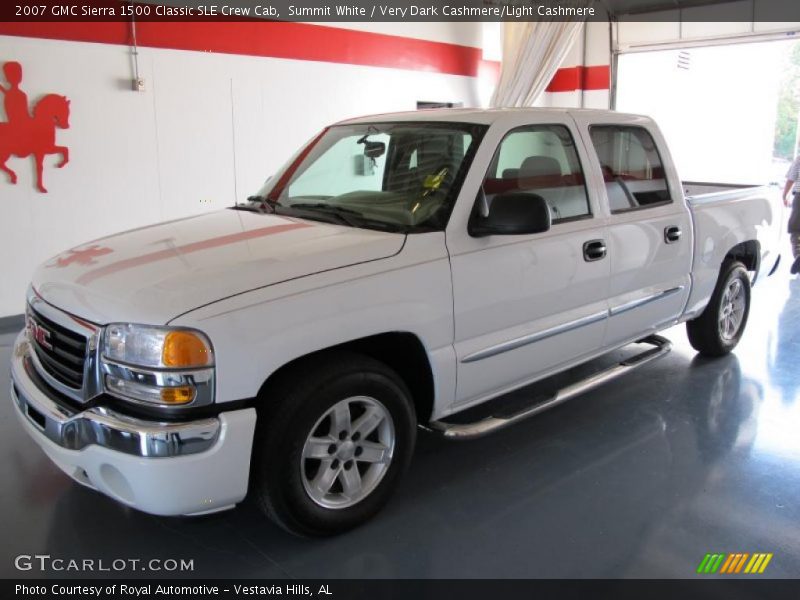 Summit White / Very Dark Cashmere/Light Cashmere 2007 GMC Sierra 1500 Classic SLE Crew Cab