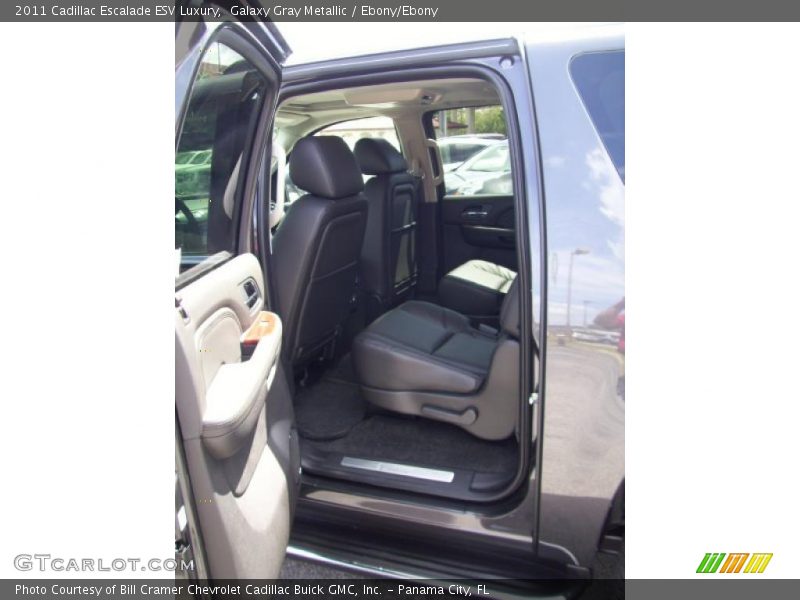 Galaxy Gray Metallic / Ebony/Ebony 2011 Cadillac Escalade ESV Luxury