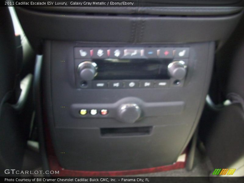 Galaxy Gray Metallic / Ebony/Ebony 2011 Cadillac Escalade ESV Luxury