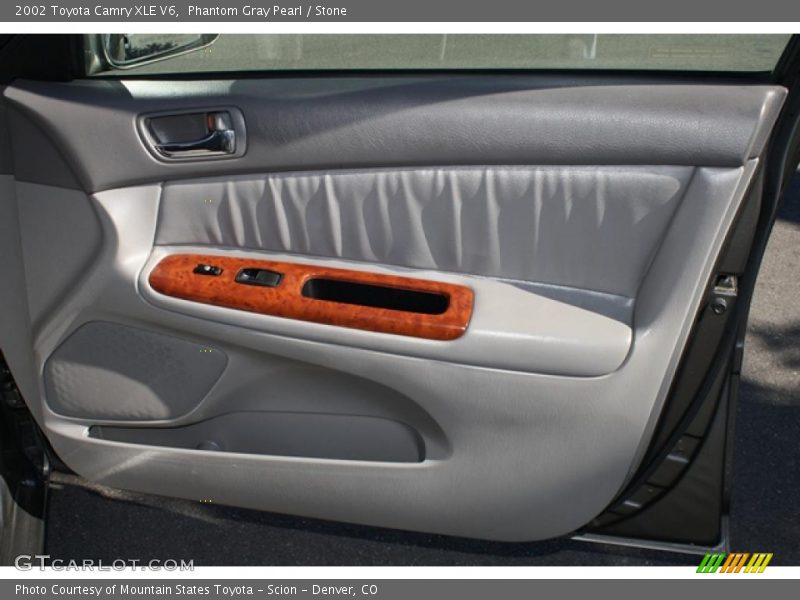Phantom Gray Pearl / Stone 2002 Toyota Camry XLE V6