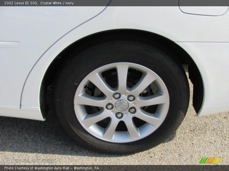 Crystal White / Ivory 2002 Lexus ES 300