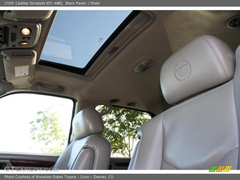 Black Raven / Shale 2005 Cadillac Escalade ESV AWD