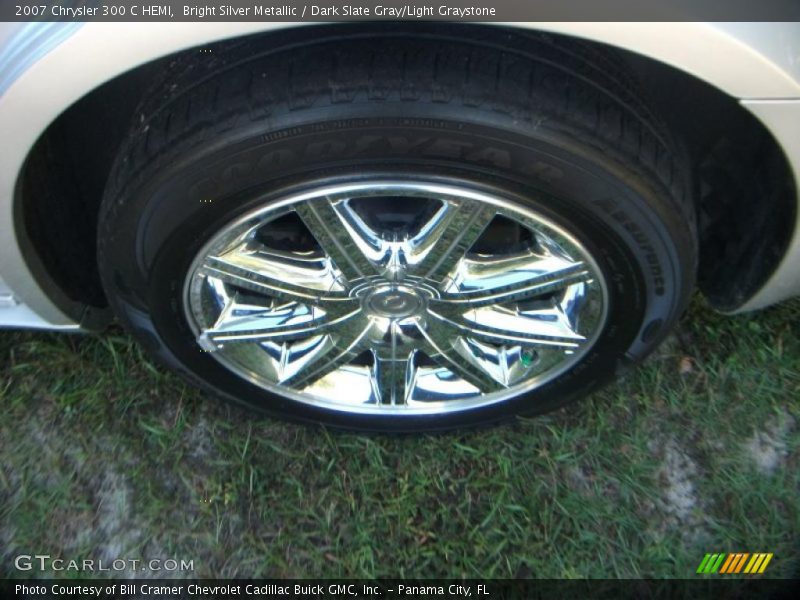 Bright Silver Metallic / Dark Slate Gray/Light Graystone 2007 Chrysler 300 C HEMI