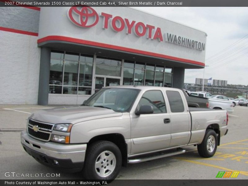 Silver Birch Metallic / Dark Charcoal 2007 Chevrolet Silverado 1500 Classic LT Extended Cab 4x4
