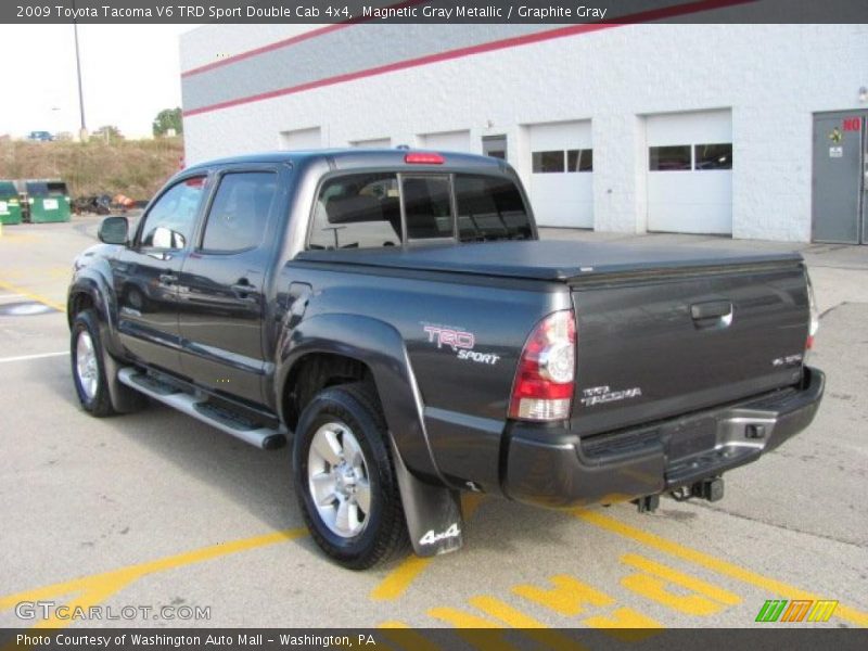 Magnetic Gray Metallic / Graphite Gray 2009 Toyota Tacoma V6 TRD Sport Double Cab 4x4