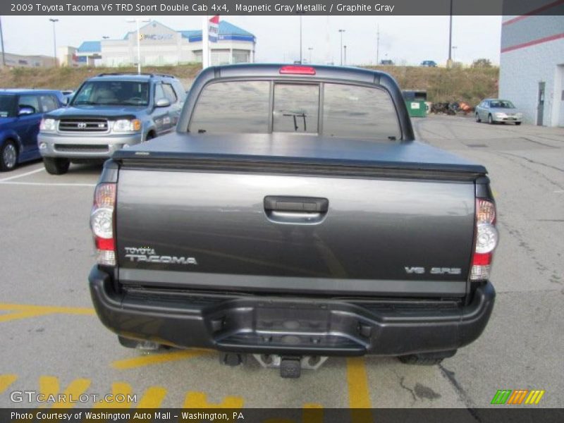 Magnetic Gray Metallic / Graphite Gray 2009 Toyota Tacoma V6 TRD Sport Double Cab 4x4