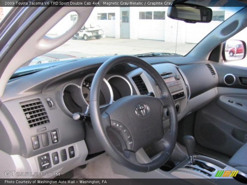 Magnetic Gray Metallic / Graphite Gray 2009 Toyota Tacoma V6 TRD Sport Double Cab 4x4