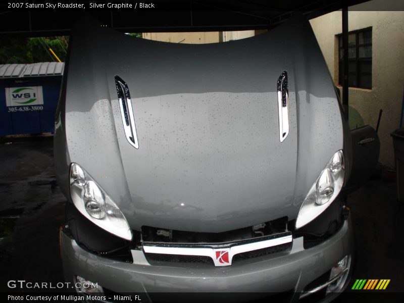 Silver Graphite / Black 2007 Saturn Sky Roadster