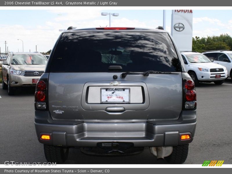 Graystone Metallic / Light Gray 2006 Chevrolet TrailBlazer LS 4x4