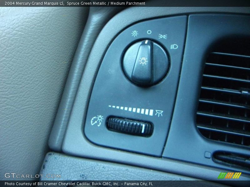 Spruce Green Metallic / Medium Parchment 2004 Mercury Grand Marquis LS