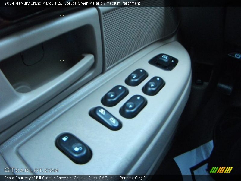 Spruce Green Metallic / Medium Parchment 2004 Mercury Grand Marquis LS