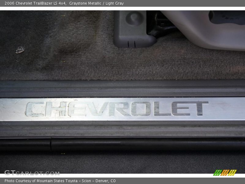 Graystone Metallic / Light Gray 2006 Chevrolet TrailBlazer LS 4x4
