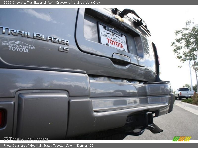 Graystone Metallic / Light Gray 2006 Chevrolet TrailBlazer LS 4x4
