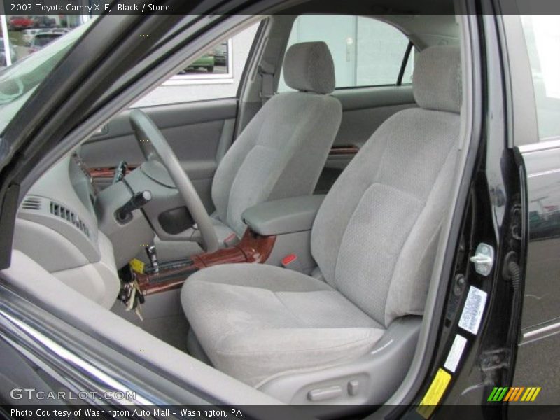 Black / Stone 2003 Toyota Camry XLE