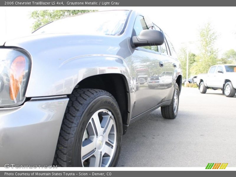 Graystone Metallic / Light Gray 2006 Chevrolet TrailBlazer LS 4x4