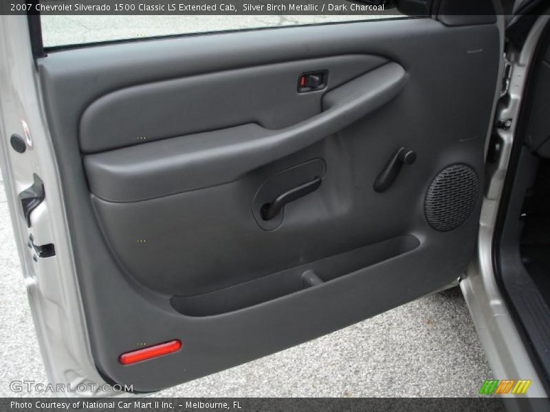 Silver Birch Metallic / Dark Charcoal 2007 Chevrolet Silverado 1500 Classic LS Extended Cab