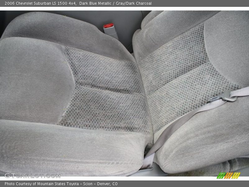 Dark Blue Metallic / Gray/Dark Charcoal 2006 Chevrolet Suburban LS 1500 4x4