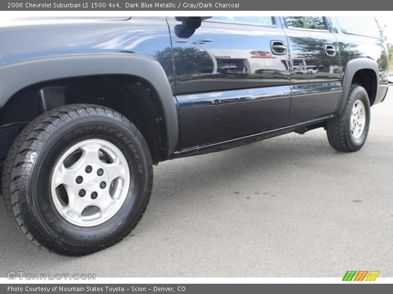 Dark Blue Metallic / Gray/Dark Charcoal 2006 Chevrolet Suburban LS 1500 4x4