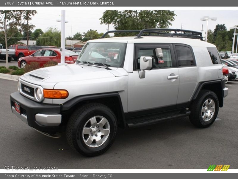 Titanium Metallic / Dark Charcoal 2007 Toyota FJ Cruiser 4WD