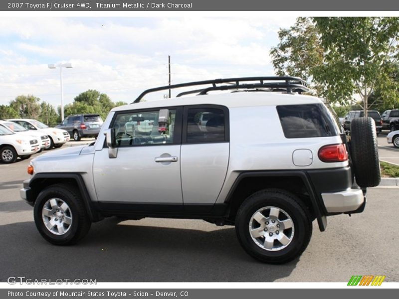 Titanium Metallic / Dark Charcoal 2007 Toyota FJ Cruiser 4WD