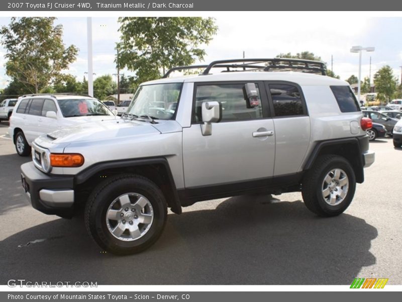 Titanium Metallic / Dark Charcoal 2007 Toyota FJ Cruiser 4WD