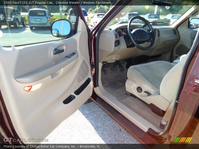 Chestnut Metallic / Medium Parchment 2000 Ford F150 XLT Regular Cab