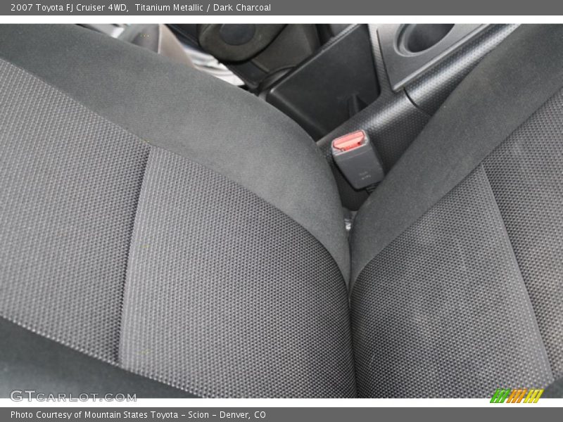 Titanium Metallic / Dark Charcoal 2007 Toyota FJ Cruiser 4WD