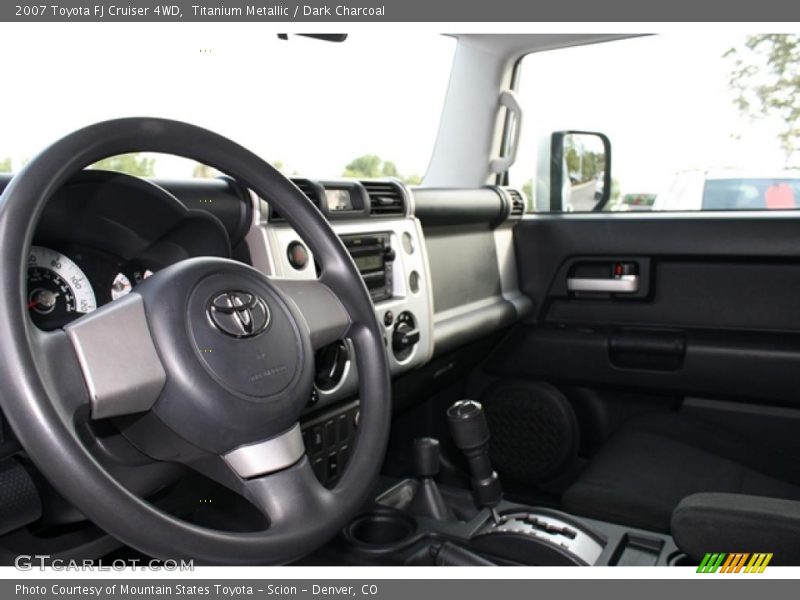 Titanium Metallic / Dark Charcoal 2007 Toyota FJ Cruiser 4WD