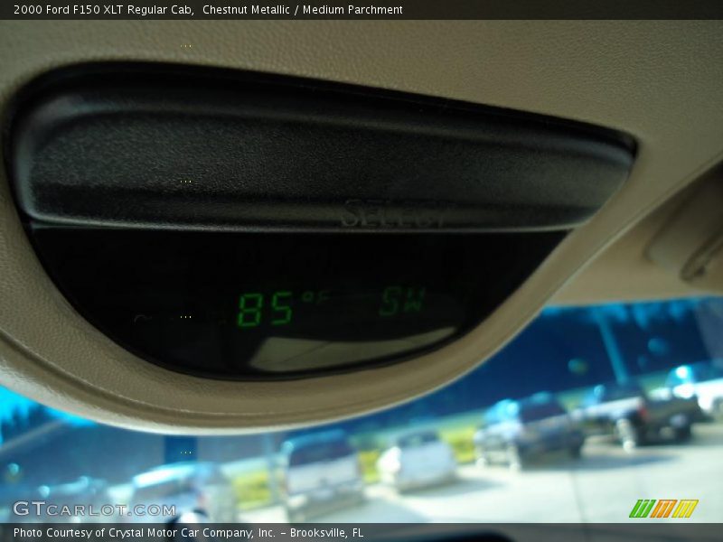 Chestnut Metallic / Medium Parchment 2000 Ford F150 XLT Regular Cab