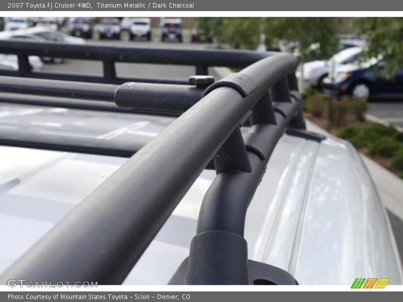 Titanium Metallic / Dark Charcoal 2007 Toyota FJ Cruiser 4WD