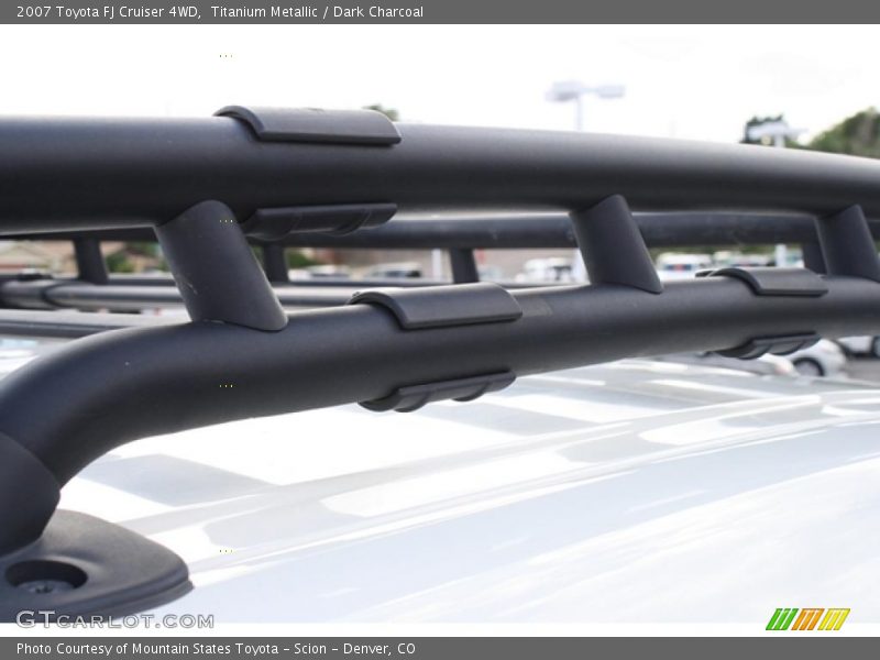 Titanium Metallic / Dark Charcoal 2007 Toyota FJ Cruiser 4WD
