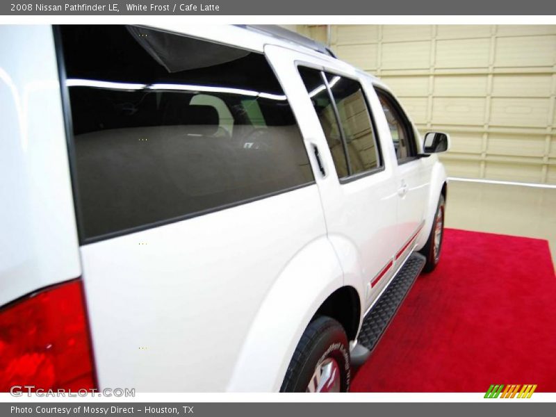 White Frost / Cafe Latte 2008 Nissan Pathfinder LE